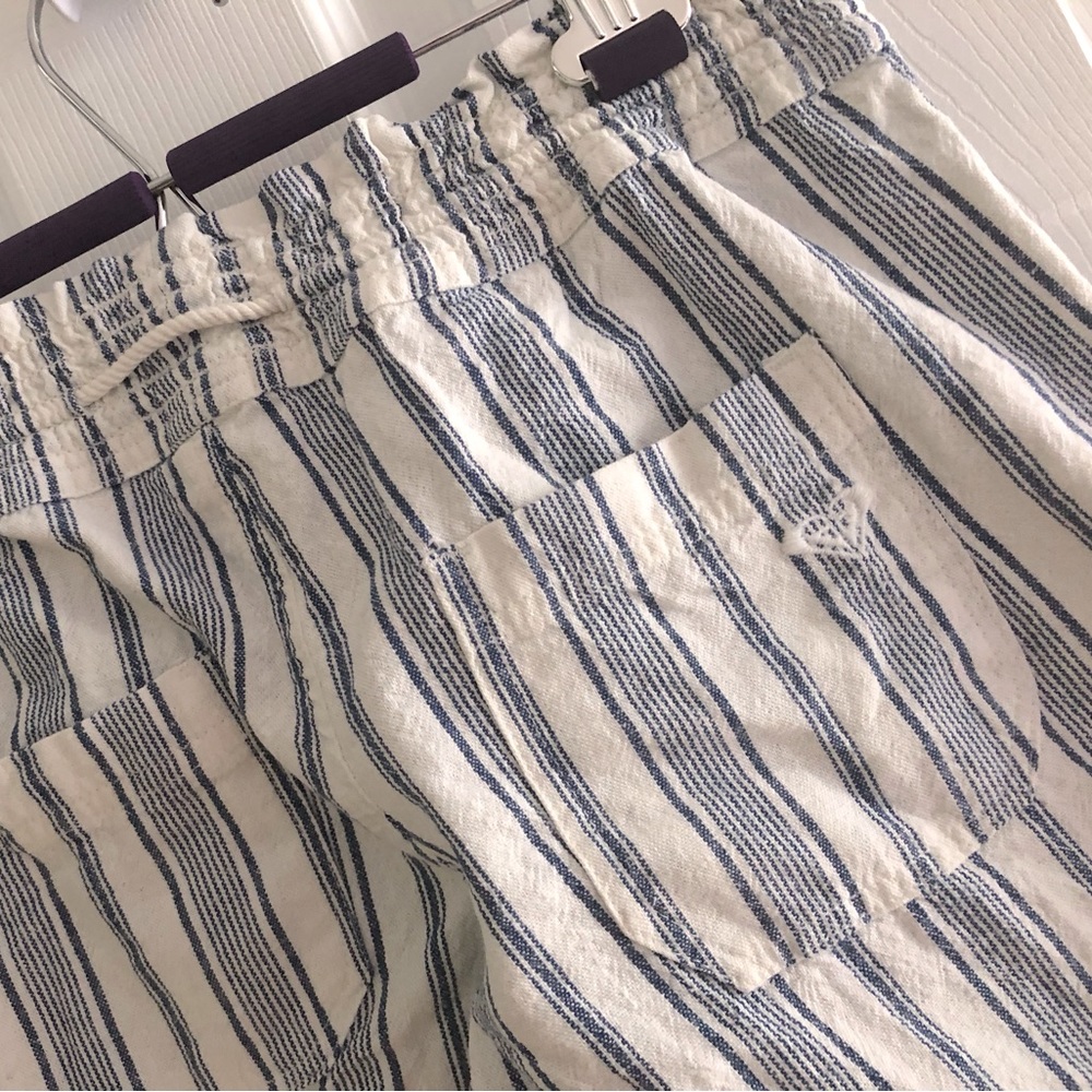 Roxy Cream and Blue Striped Lightweight Pants